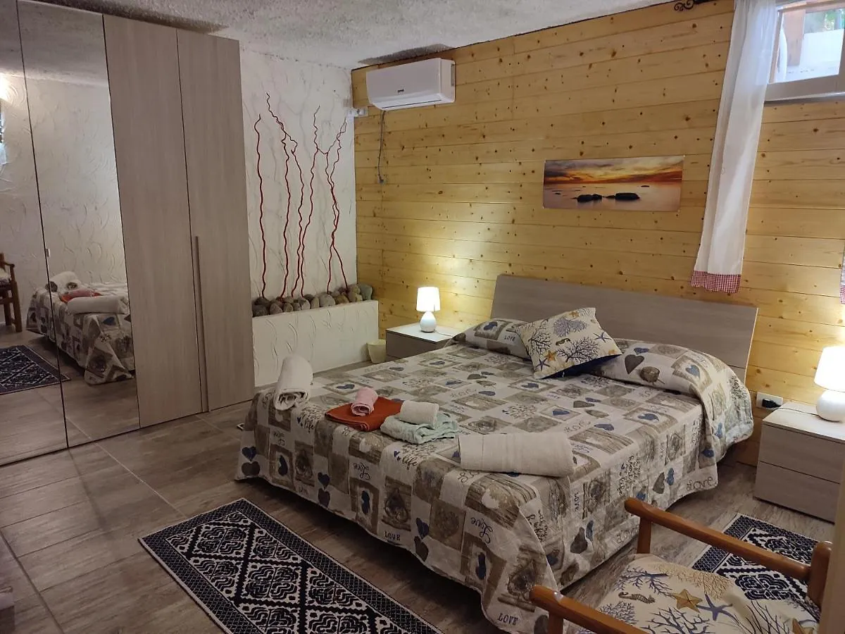 Apartamento Alghero Guest House - Appartamenti In Villetta Di Campagna, Piscina Fuori Terra A 4 Minuti Di Auto Dalla Citta Itália