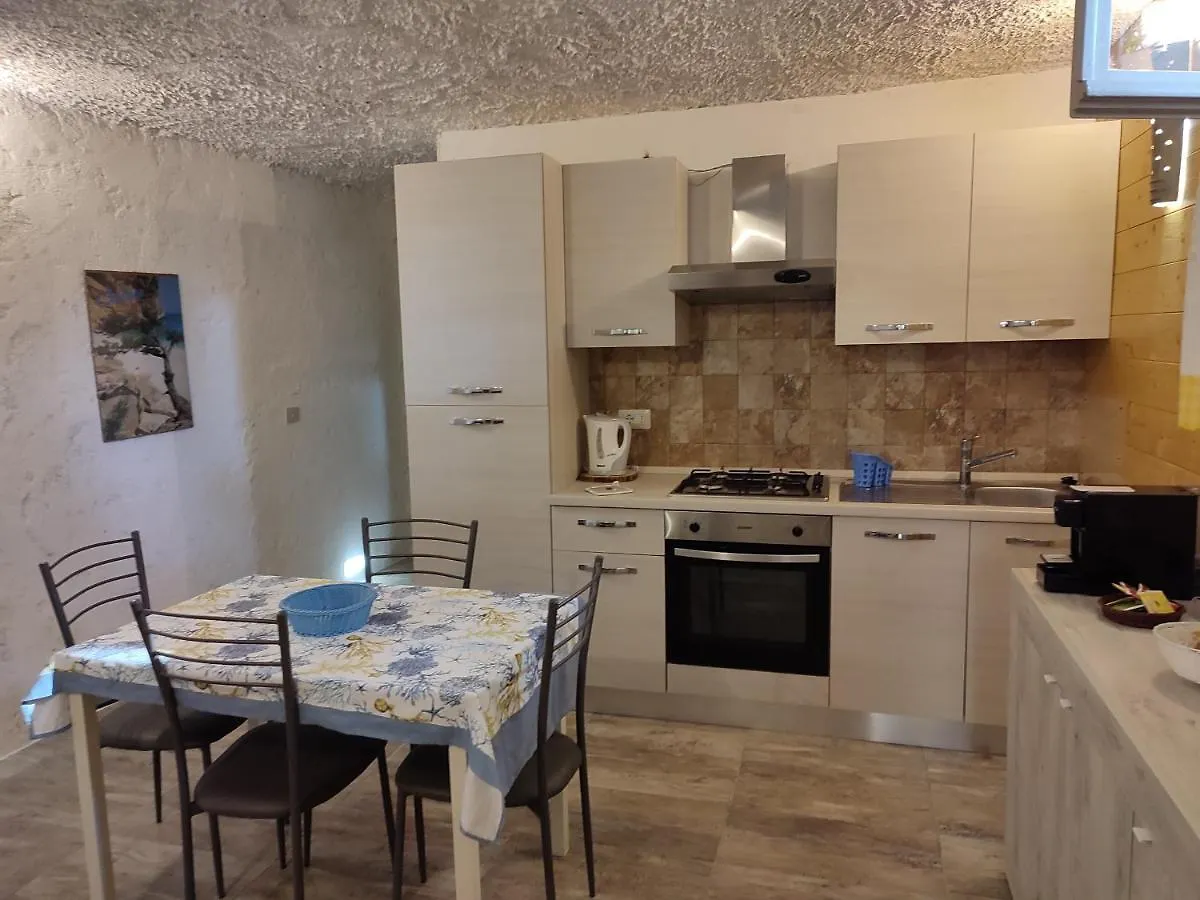 Alghero Guest House - Appartamenti In Villetta Di Campagna, Piscina Fuori Terra A 4 Minuti Di Auto Dalla Citta Apartamento