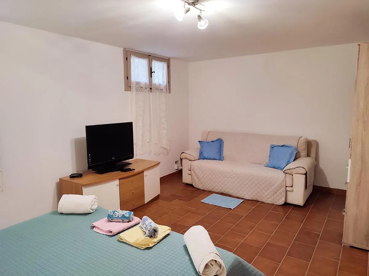 Alghero Guest House - Appartamenti In Villetta Di Campagna, Piscina Fuori Terra A 4 Minuti Di Auto Dalla Citta Itália